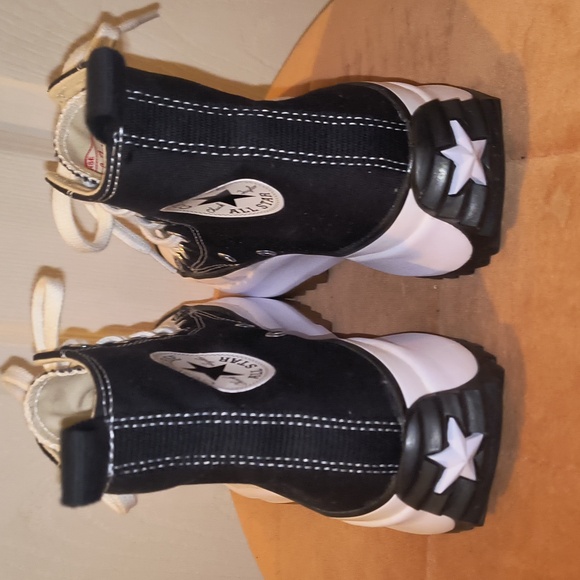 Converse Run Star Hike Hi Platform Sneaker Size 7.5 Womens - Picture 7 of 9